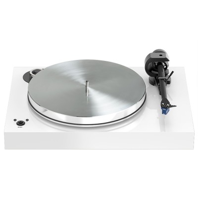 <p><strong>Giradischi high-end con piatto ad elevata massa e caratteristiche simili ad X9/X10</strong></p>
<p>Il giradischi X8 