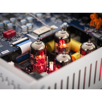 Pro-Ject Pre Box RS2 Digital preamplificatore convertitore D/A silver