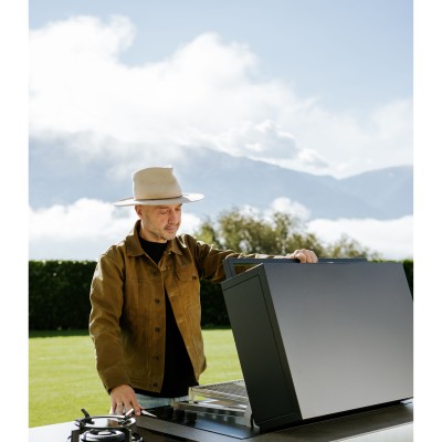 Fògher Agher cucina da esterno monoblocco J.Bastianich 240 cm acciaio inox